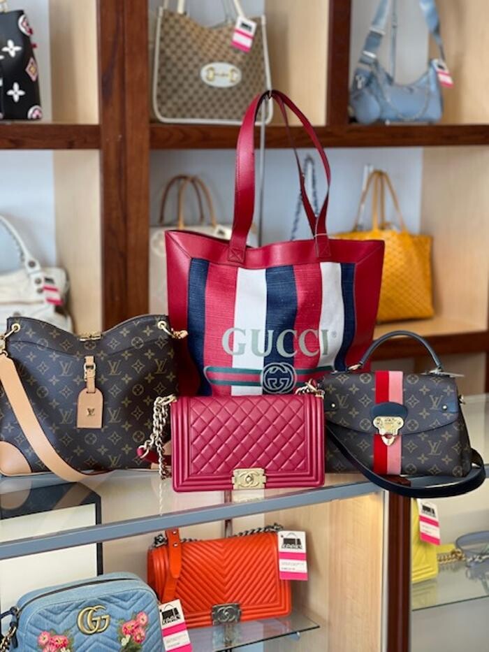 Images Keeks Buy + Sell Designer Handbags