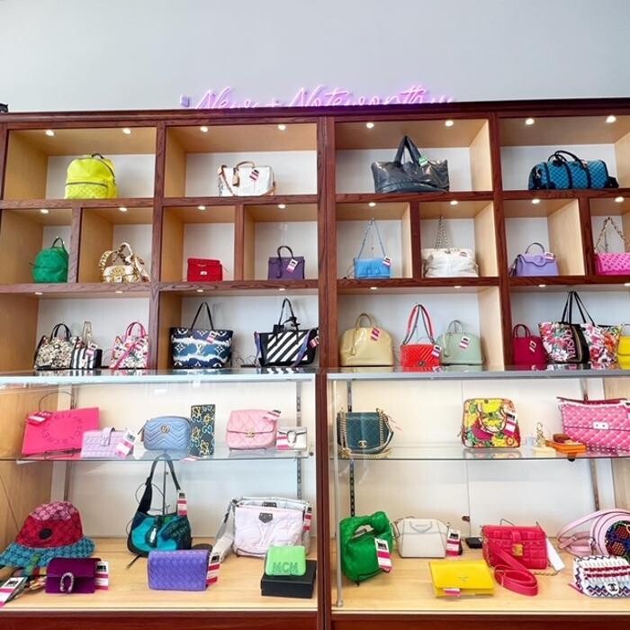 Images Keeks Buy + Sell Designer Handbags