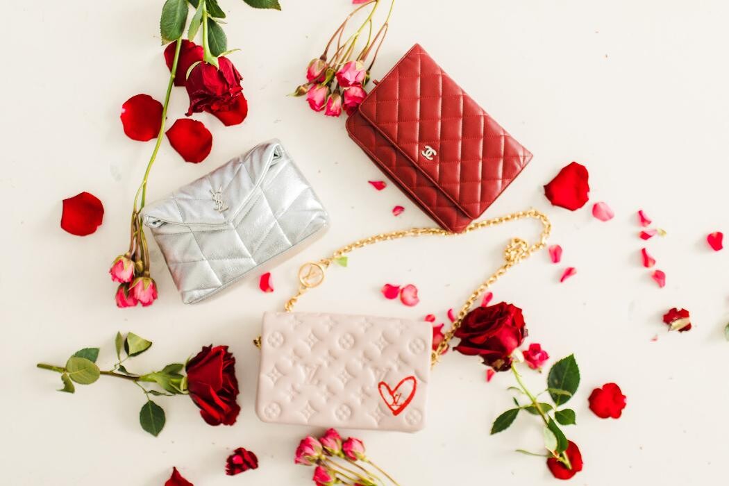Images Keeks Buy + Sell Designer Handbags