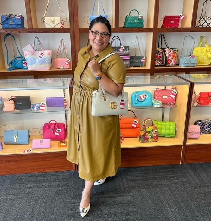 Images Keeks Buy + Sell Designer Handbags