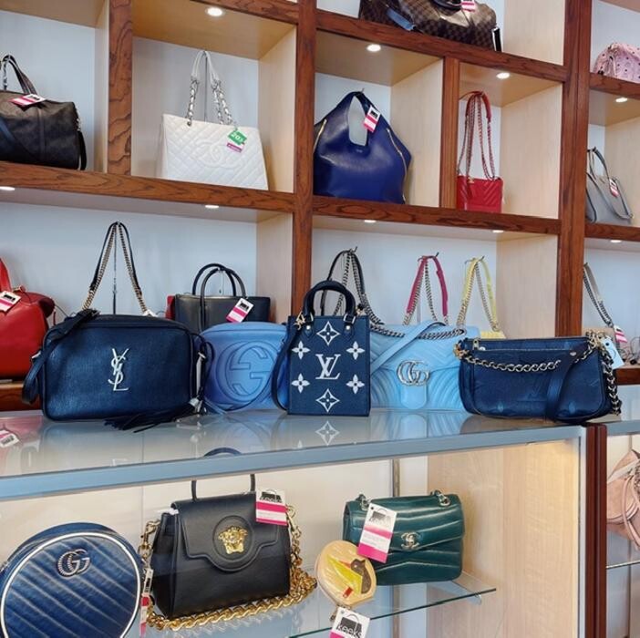 Images Keeks Buy + Sell Designer Handbags