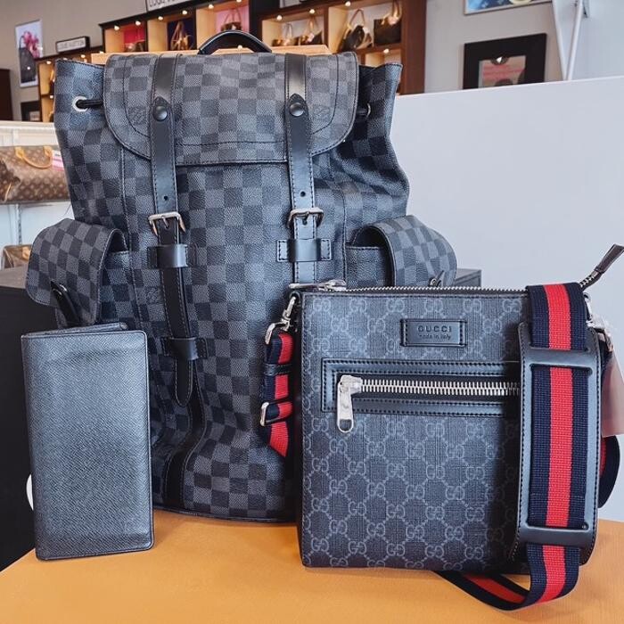 Images Keeks Buy + Sell Designer Handbags