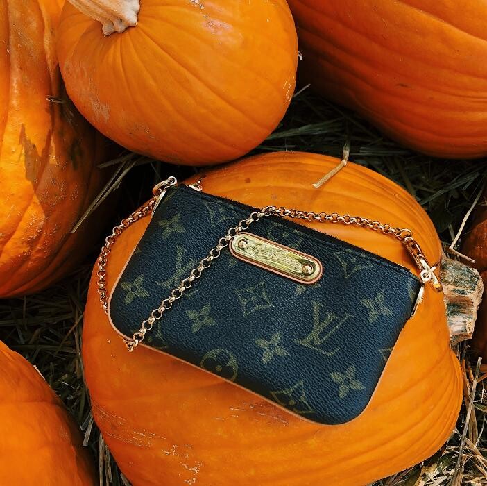 Images Keeks Buy + Sell Designer Handbags