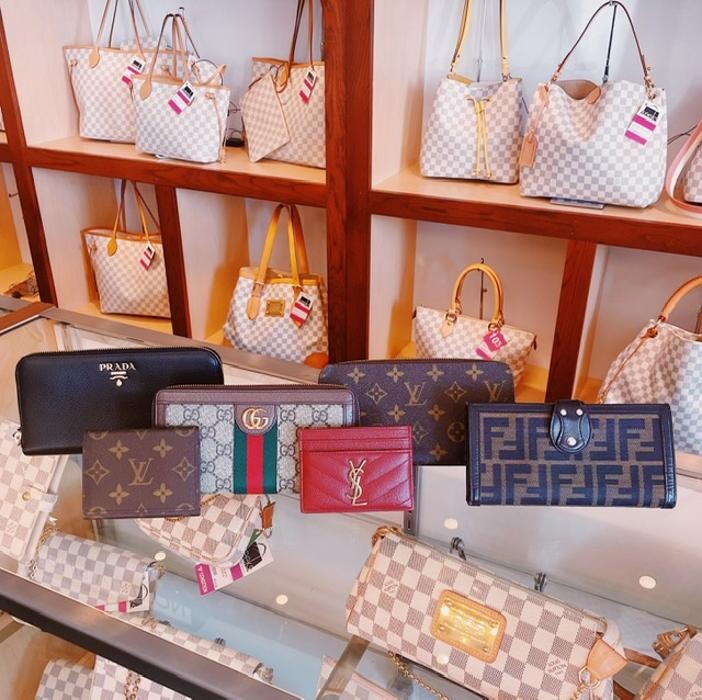 Images Keeks Buy + Sell Designer Handbags