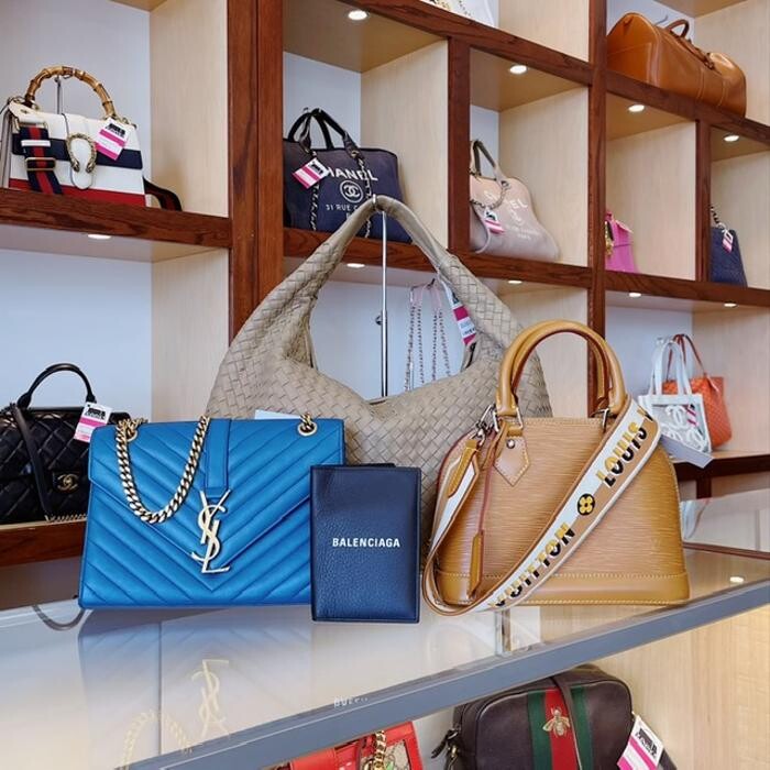 Images Keeks Buy + Sell Designer Handbags