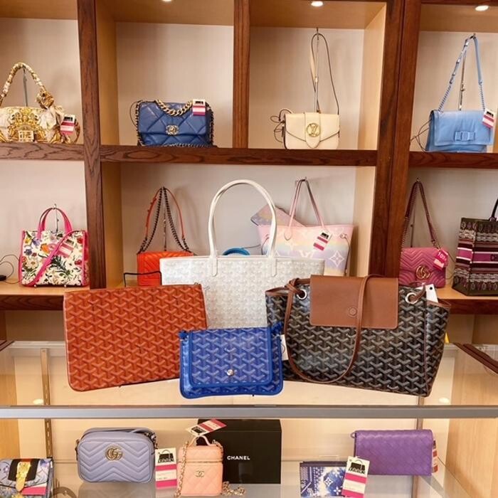 Images Keeks Buy + Sell Designer Handbags