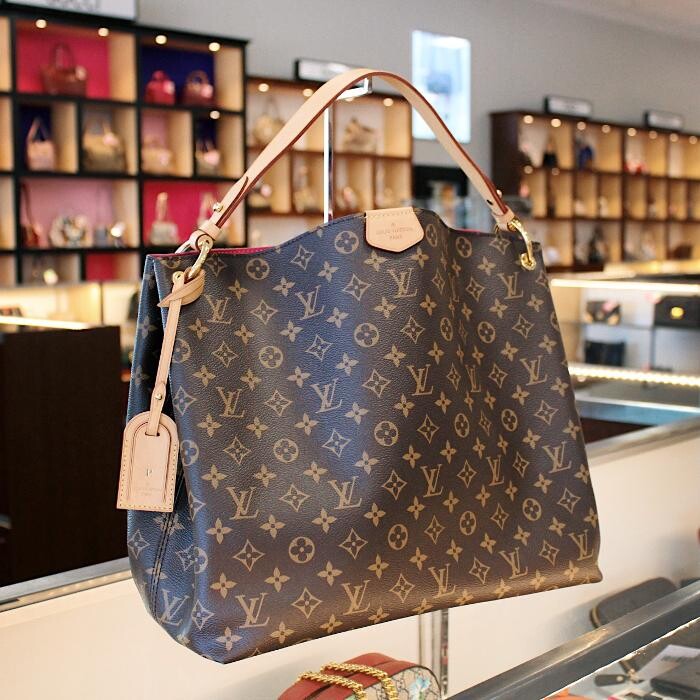 Images Keeks Buy + Sell Designer Handbags