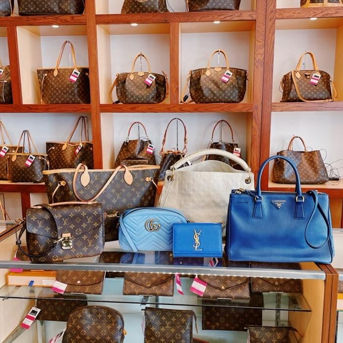 Images Keeks Buy + Sell Designer Handbags