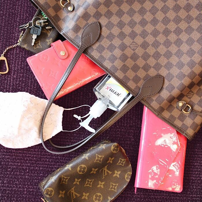 Images Keeks Buy + Sell Designer Handbags