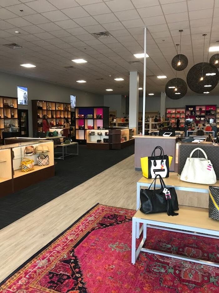 Images Keeks Buy + Sell Designer Handbags
