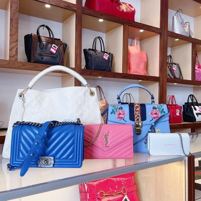 Images Keeks Buy + Sell Designer Handbags