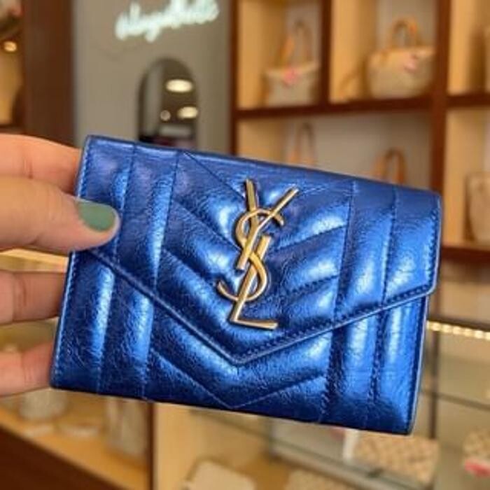 Images Keeks Buy + Sell Designer Handbags