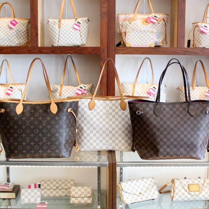 Images Keeks Buy + Sell Designer Handbags