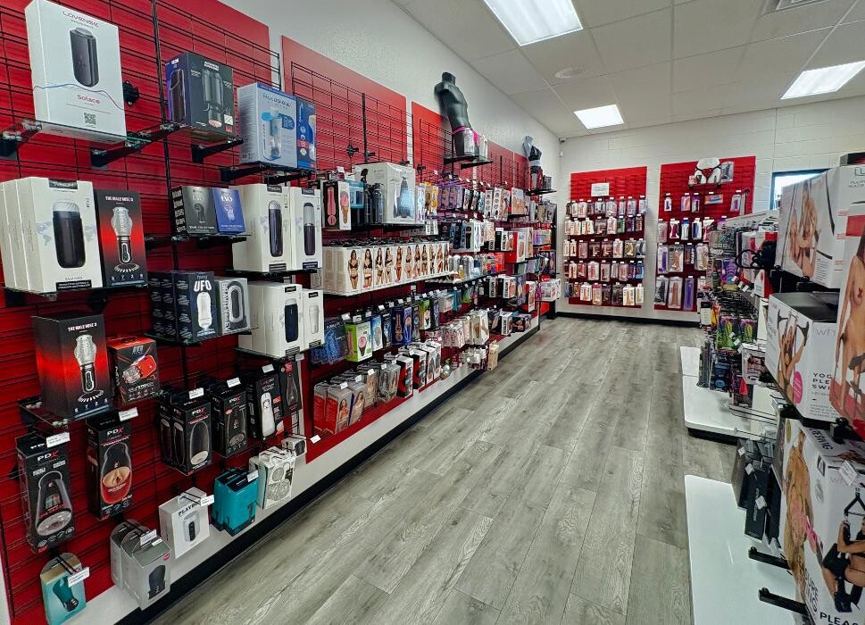 Images Adam & Eve Stores