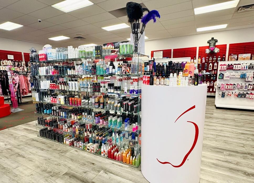 Images Adam & Eve Stores