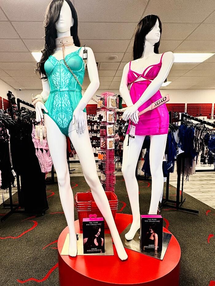 Images Adam & Eve Stores