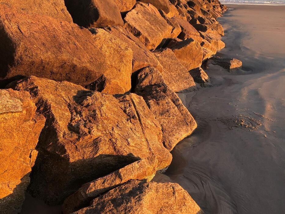 Images The Coast Village Inn and Cottages