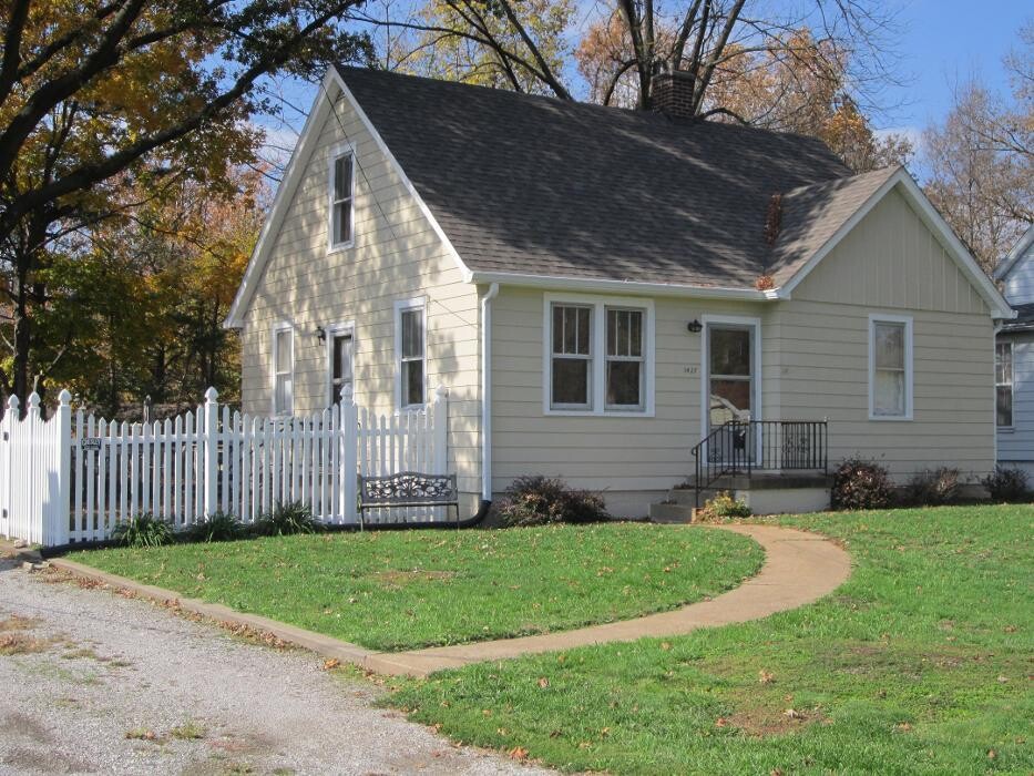 Images CertaPro Painters of Belleville, IL