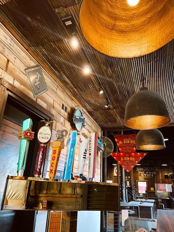 Images Hard Eight BBQ