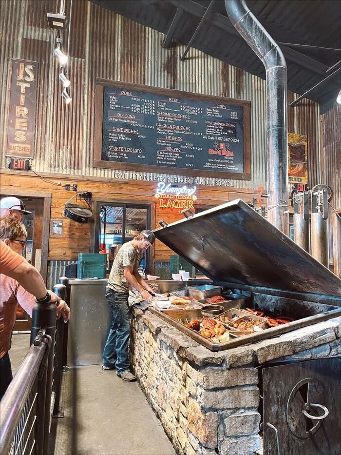 Images Hard Eight BBQ