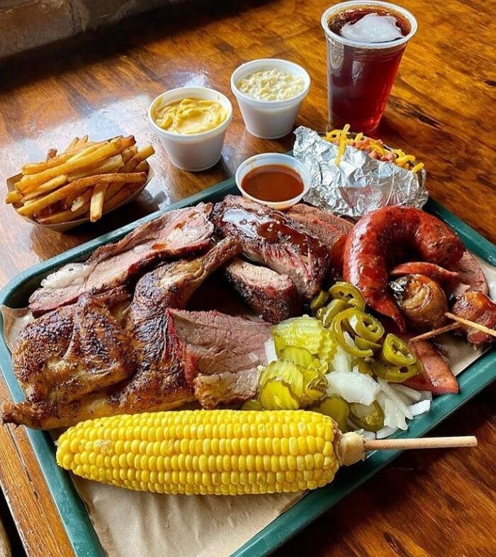 Images Hard Eight BBQ