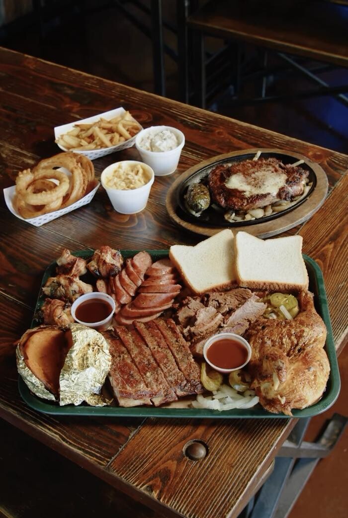 Images Hard Eight BBQ