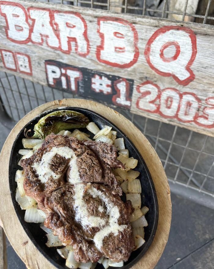 Images Hard Eight BBQ