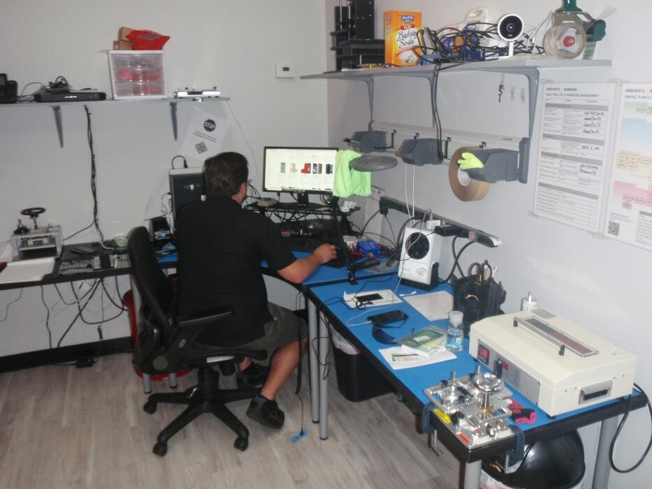 Images uBreakiFix - Phone and Computer Repair