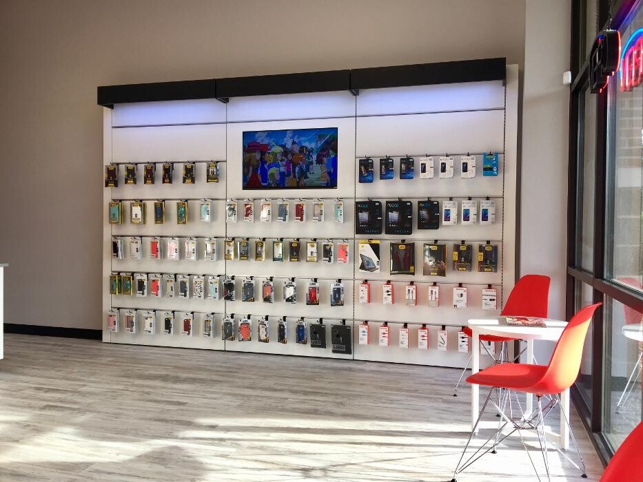 Images uBreakiFix - Phone and Computer Repair