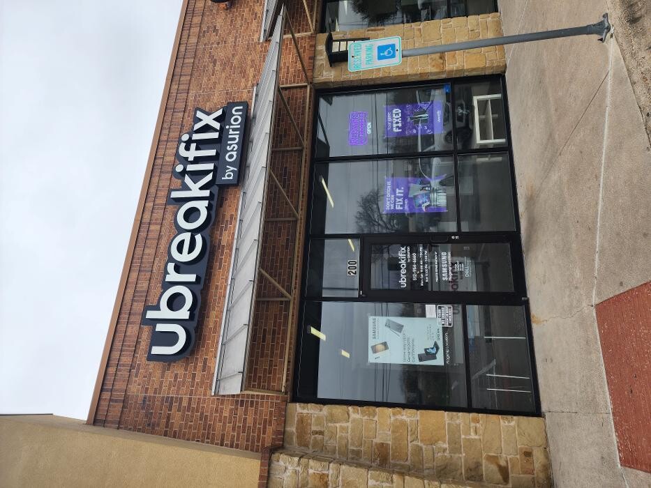 Images uBreakiFix - Phone and Computer Repair