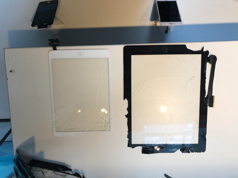 Images uBreakiFix - Phone and Computer Repair