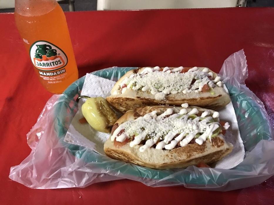 Images El Caprichoso Sonoran Hotdogs