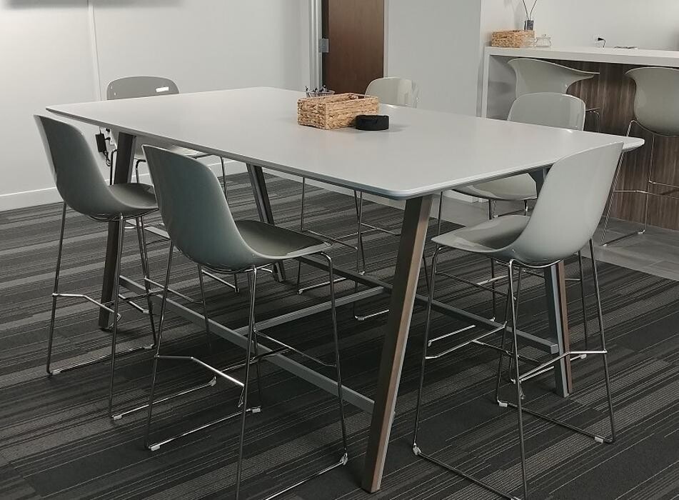 Images Monarch Office Furniture