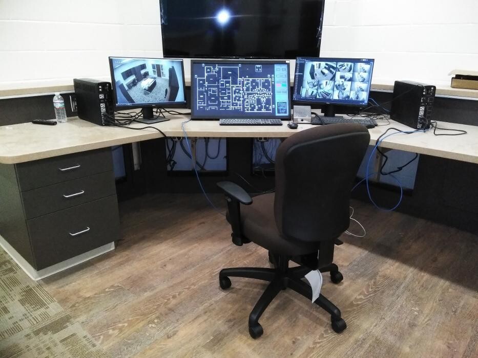 Images Monarch Office Furniture