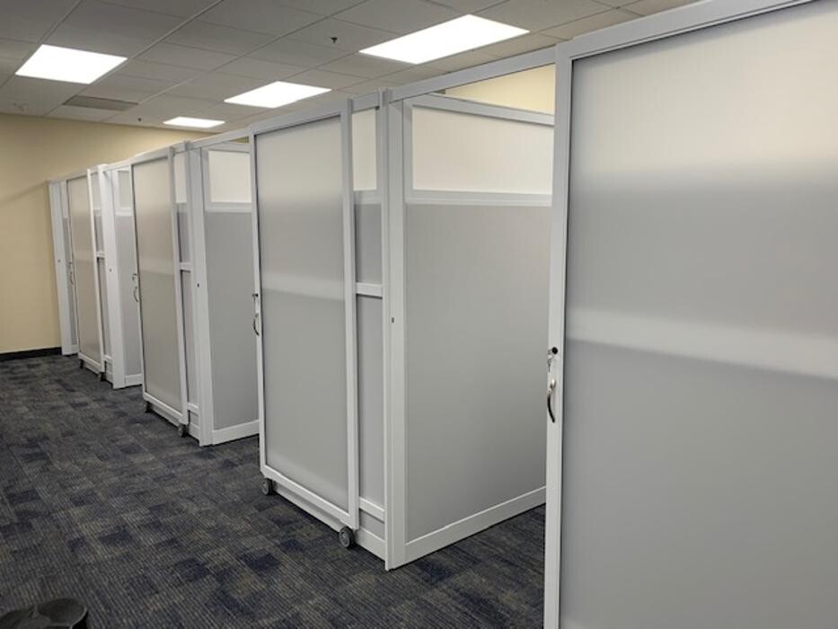 Images Monarch Office Furniture