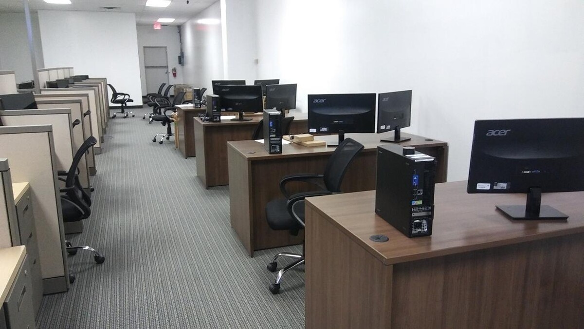 Images Monarch Office Furniture