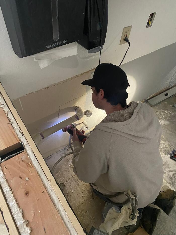Images Colossal Plumbing