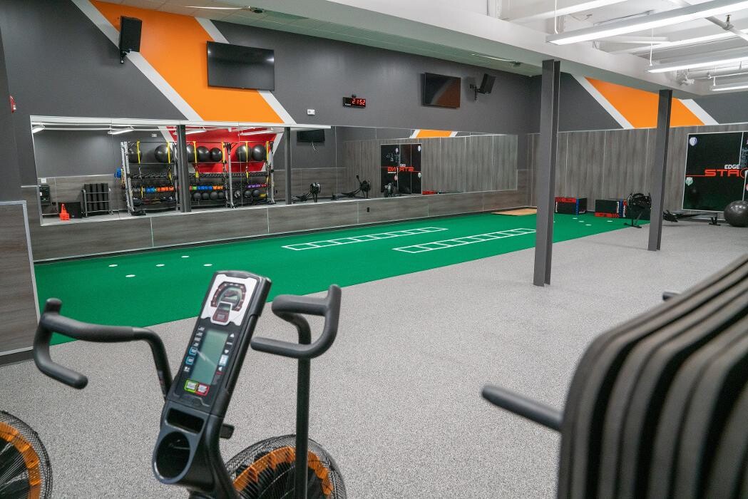 Images The Edge Fitness Clubs