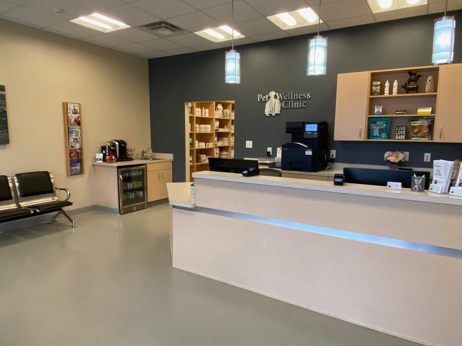 Images Geist Pet Wellness Clinic