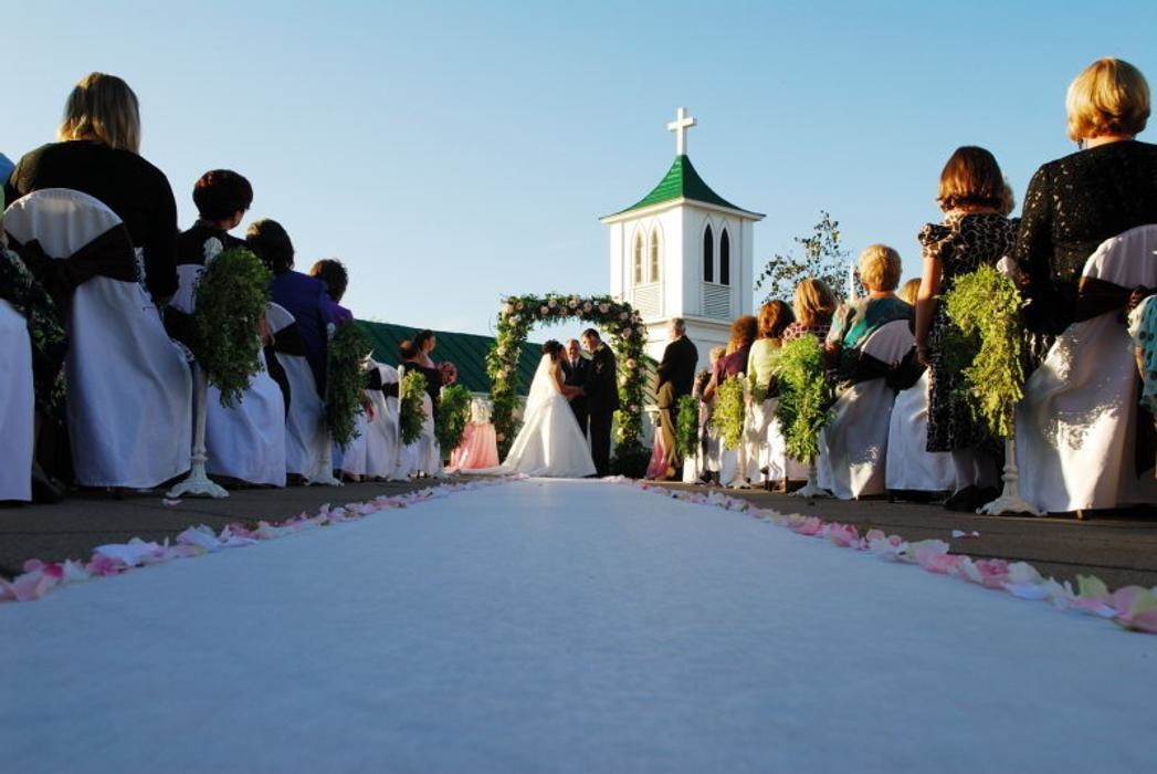 Images General Morgan Inn and Conference Center