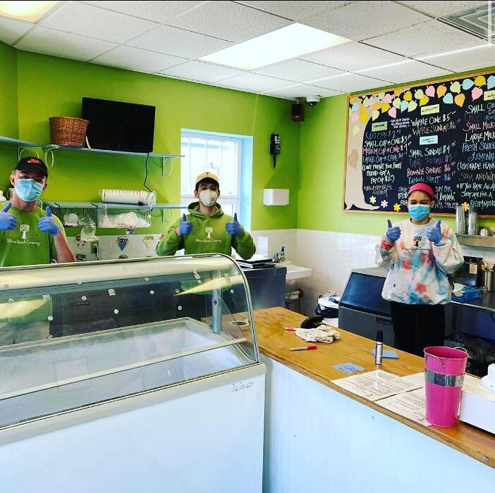 Images Walnut Beach Creamery