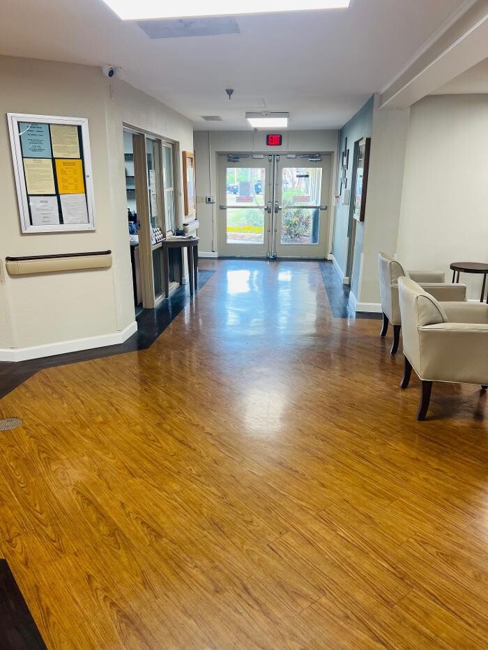 Images Pinellas Point Nursing and Rehab Center