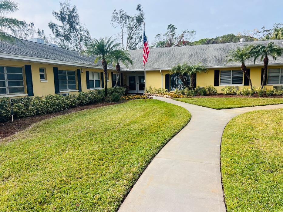 Images Pinellas Point Nursing and Rehab Center