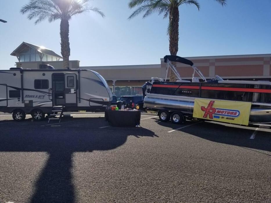 Images JR Motors - Havasu Sales