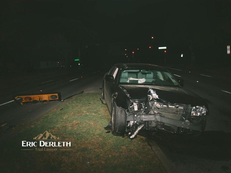 Images Eric Derleth Trial Lawyer