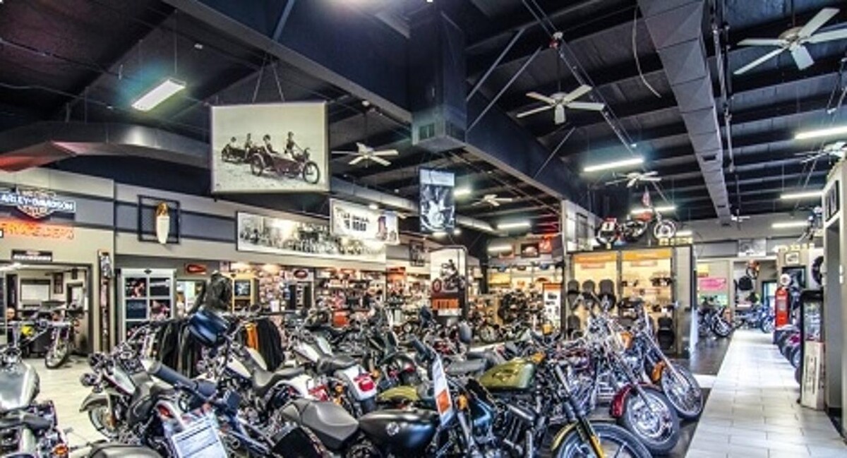Images Moroney's Harley-Davidson