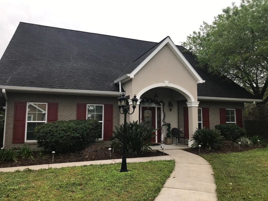 Images Happy Houses Soft Washing and Power Washing LLC
