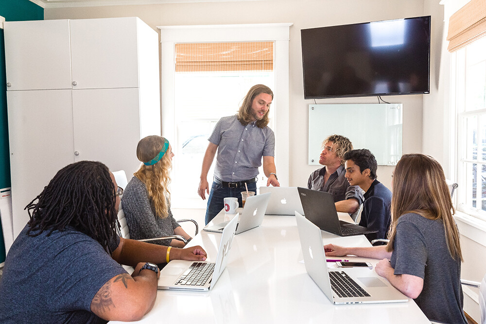 Images TIK:TALK Marketing