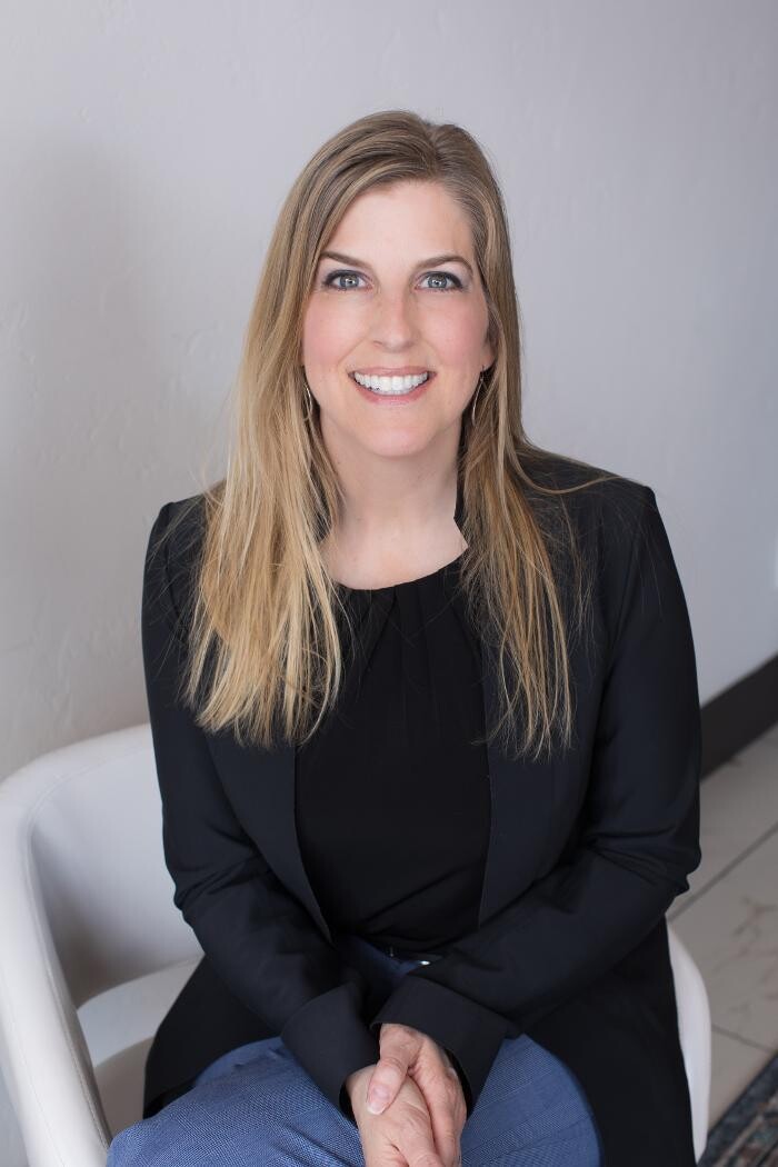 Images REV Real Estate