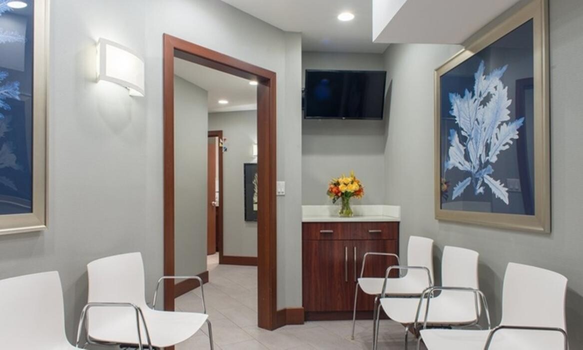 Images SINY Dermatology & Cosmetic Surgery